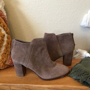Lord & Taylor Boots - Size 10